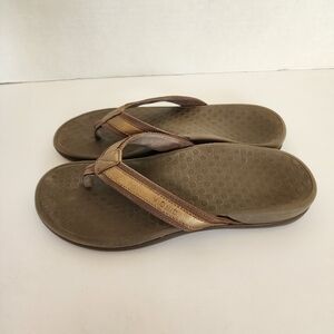 Vionic Tide II Women’s Brown/Metallic Leather Arch Support Flip-Flop Size 7